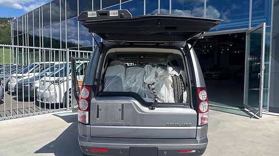Land Rover Discovery 4 5 of 12