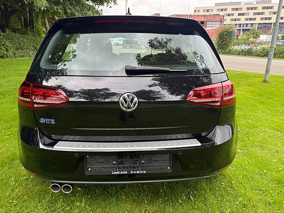 Volkswagen Golf 8 of 30