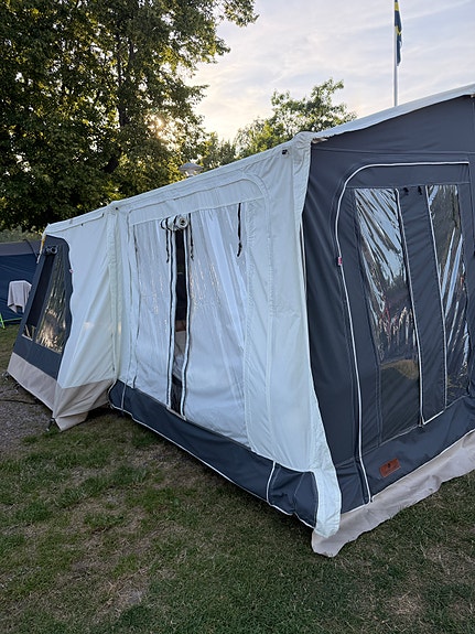 Combi-Camp Country Xclusive GREY Edition King bed 14 of 30
