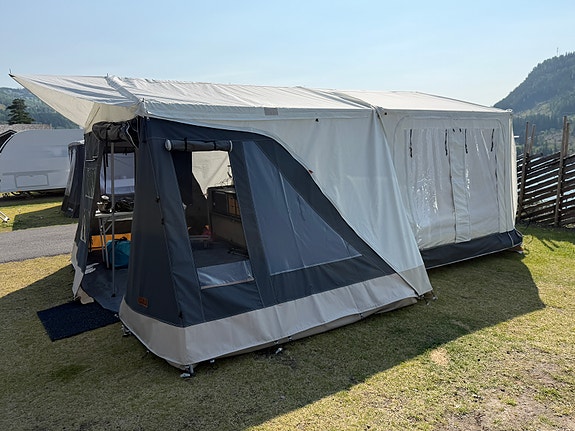 Combi-Camp Country Xclusive GREY Edition King bed 9 of 30