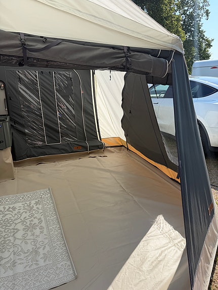 Combi-Camp Country Xclusive GREY Edition King bed 16 of 30