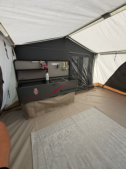 Combi-Camp Country Xclusive GREY Edition King bed 28 of 30