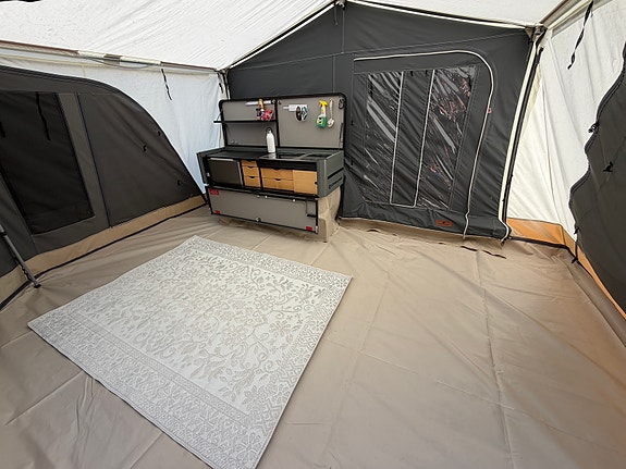 Combi-Camp Country Xclusive GREY Edition King bed 30 of 30
