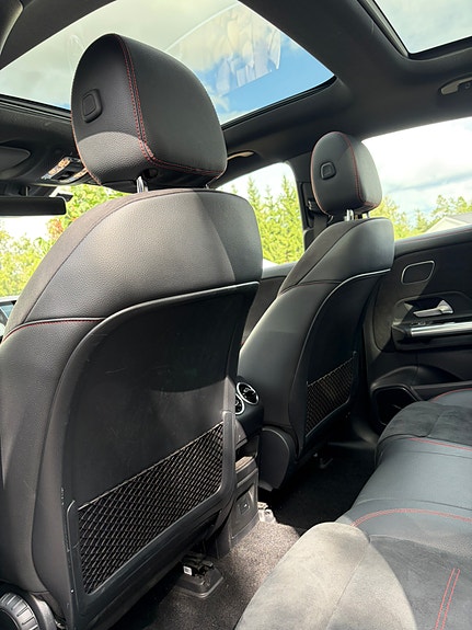Mercedes-Benz EQA250 25 of 27