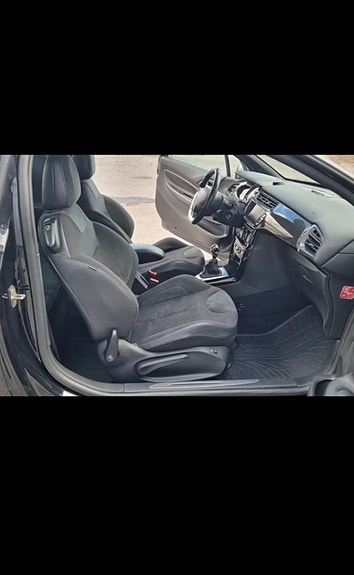 Citroen DS3 8 of 11