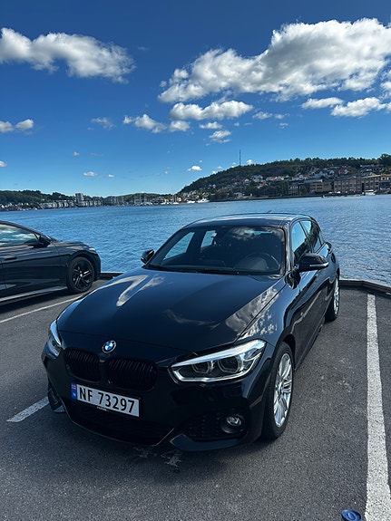 BMW 116i 4 of 5