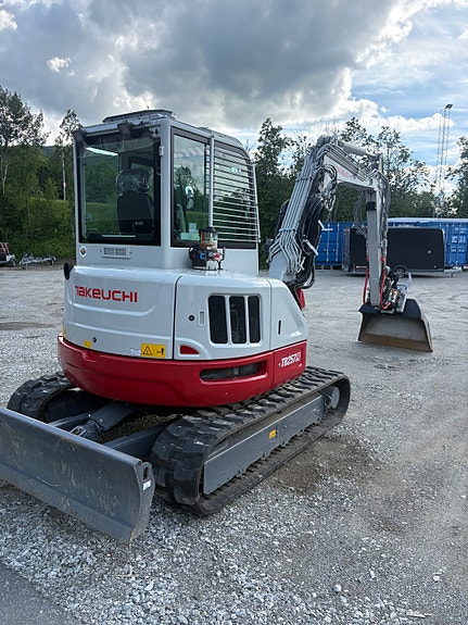 Takeuchi TB257FR 5 of 5