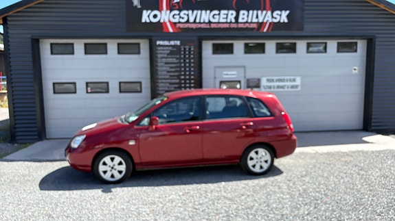Suzuki Liana