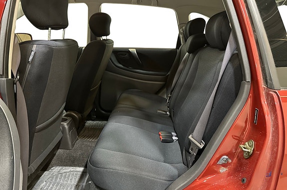 Suzuki Liana 13 of 30