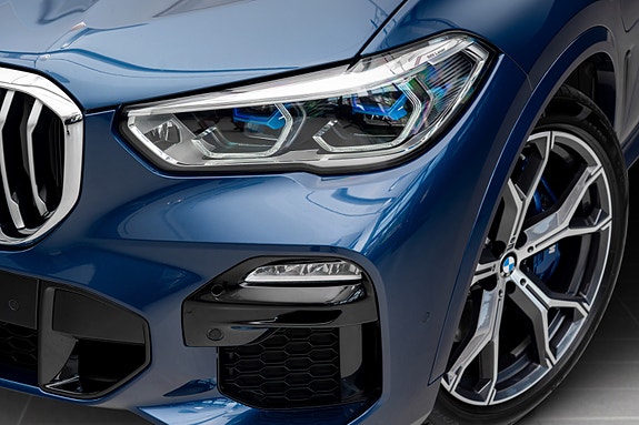 BMW X5 3 of 5