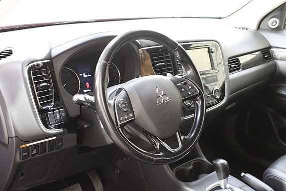 Mitsubishi Outlander 27 of 30