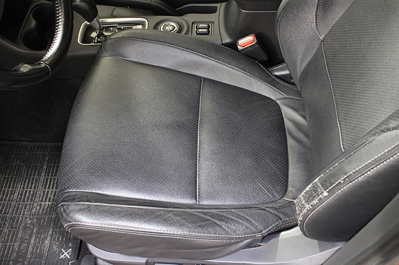 Mitsubishi Outlander 24 of 30
