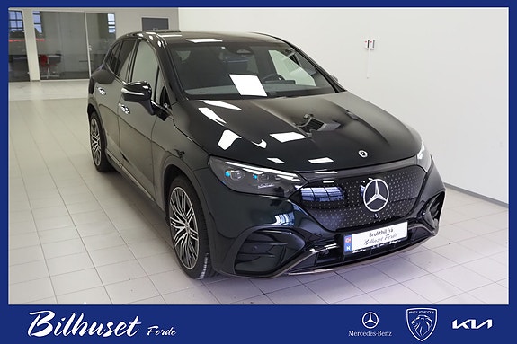 Mercedes-Benz EQE SUV 4 of 5