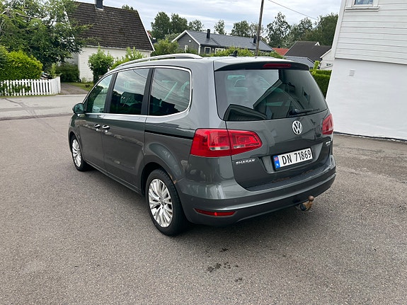 Volkswagen Sharan 7 of 30