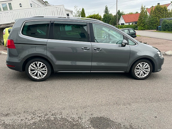 Volkswagen Sharan 2 of 30