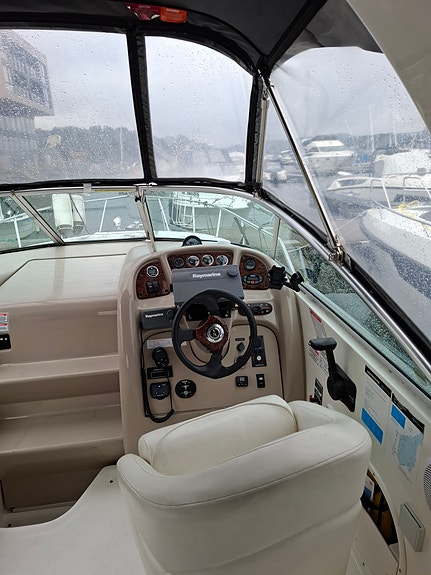 Sea ray 275 2 of 23