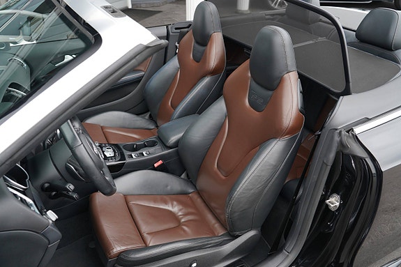 Audi S5 12 of 18