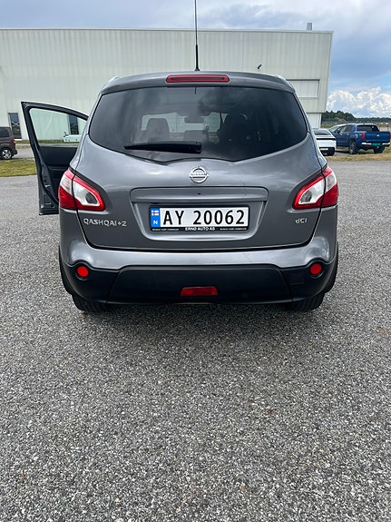 Nissan Qashqai+2 3 of 5