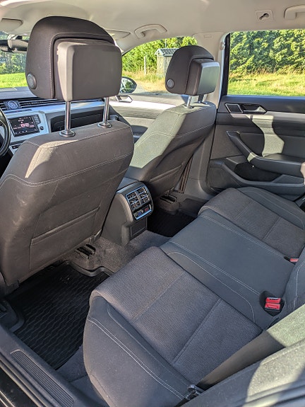 Volkswagen Passat 13 of 13