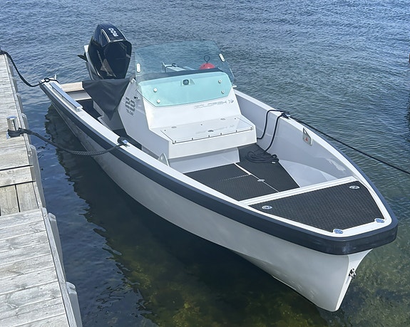 Goldfish Tender 23 - build nr 152 (MKIII) 2 of 5