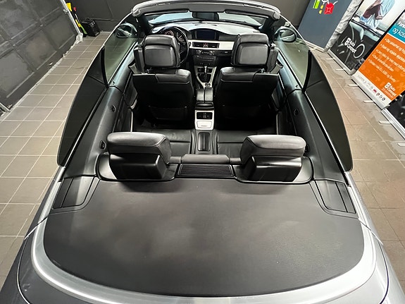 BMW 320d 13 of 30