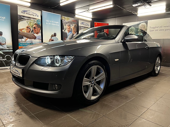 BMW 320d 4 of 5