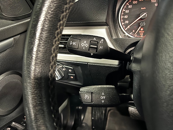BMW 320d 28 of 30