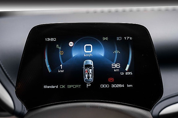 BYD Atto 3 9 of 24