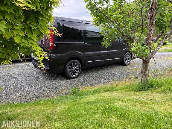 Opel Vivaro 4 of 5