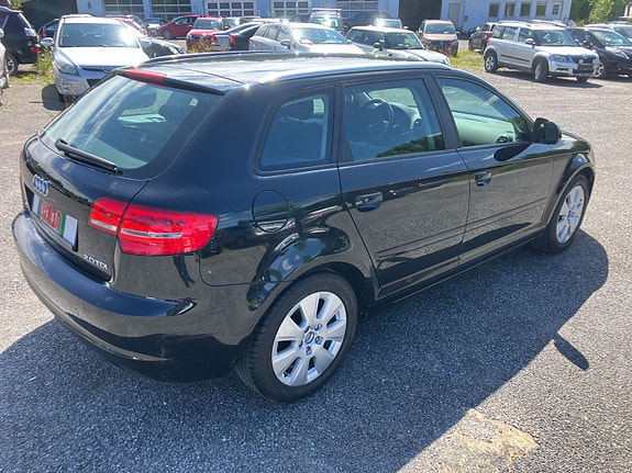 Audi A3 3 of 5