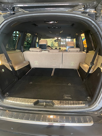 Mercedes-Benz GL350 10 of 15