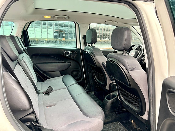 Fiat 500L 9 of 9