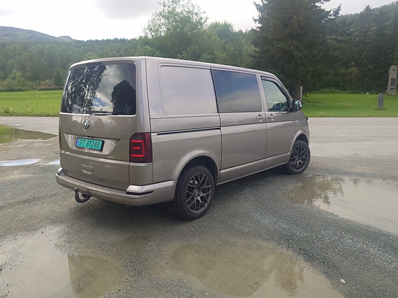 Volkswagen Transporter 5 of 5
