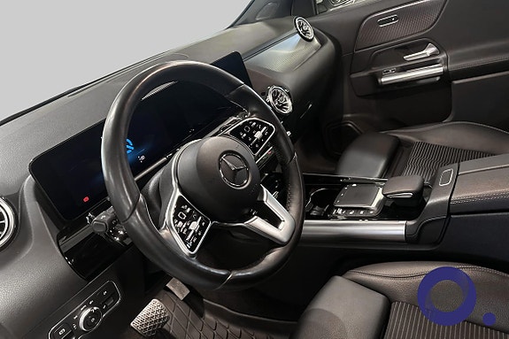 Mercedes-Benz EQA250 13 of 27