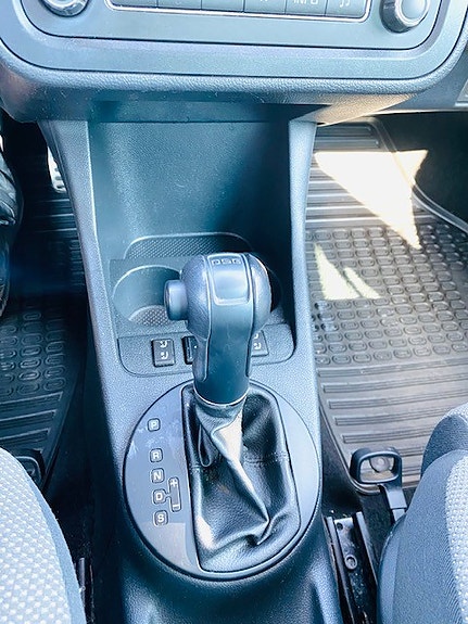 Skoda Fabia 8 of 9