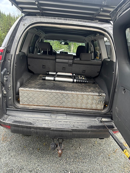 Toyota Land Cruiser 4 of 5