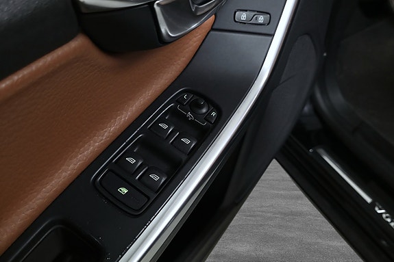 Volvo S60 29 of 30