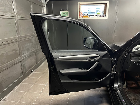 BMW X1 24 of 30