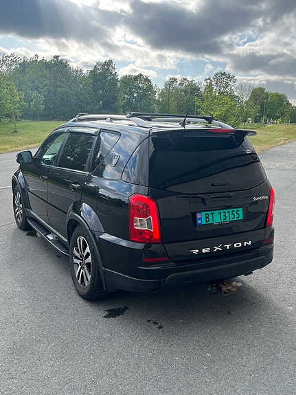 SsangYong Rexton W 6 of 8