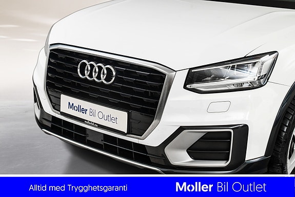 Audi Q2 2 of 5
