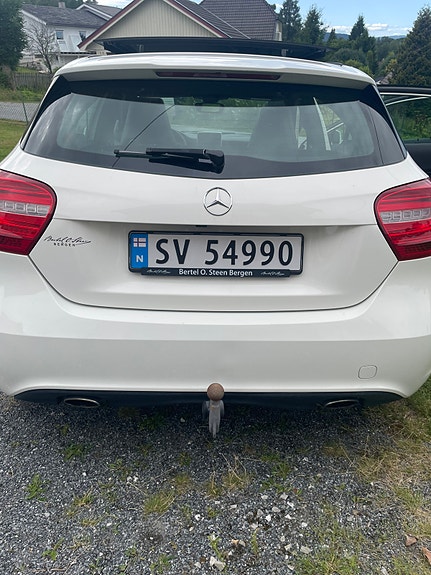 Mercedes-Benz A180 8 of 21