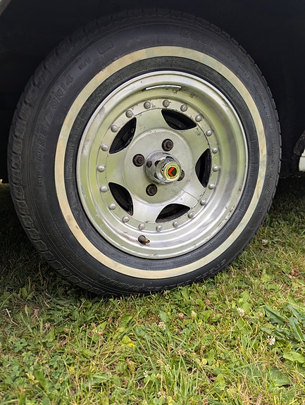 Ford Thunderbird 5 of 5