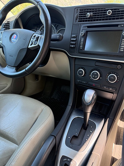 Saab 9-3 5 of 5