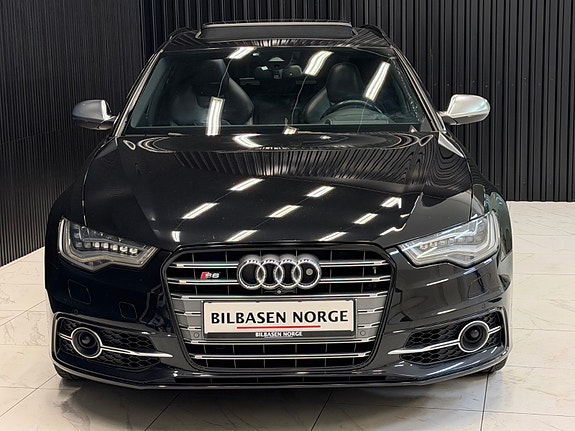 Audi S6 2 of 5
