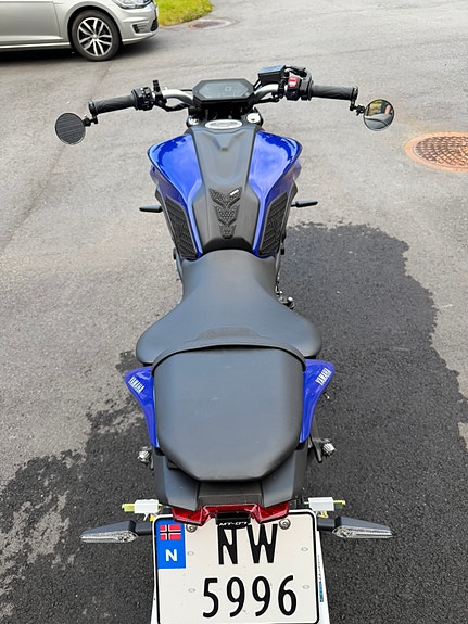 Yamaha MT-07 8 of 10