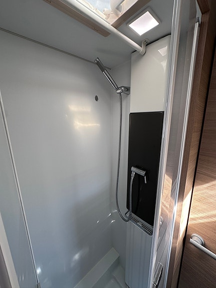 Adria Adora 673 PK 20 of 30
