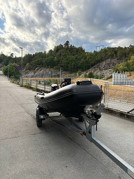 2021 mod 12” Brig Falcon m/10HK 2 of 5