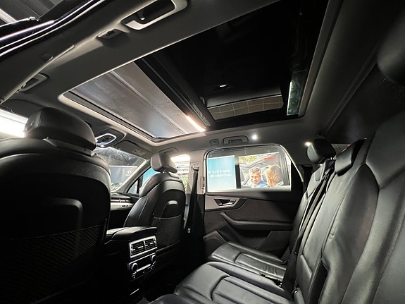 Audi Q7 16 of 30