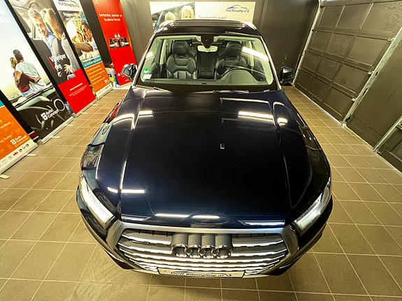Audi Q7 8 of 30