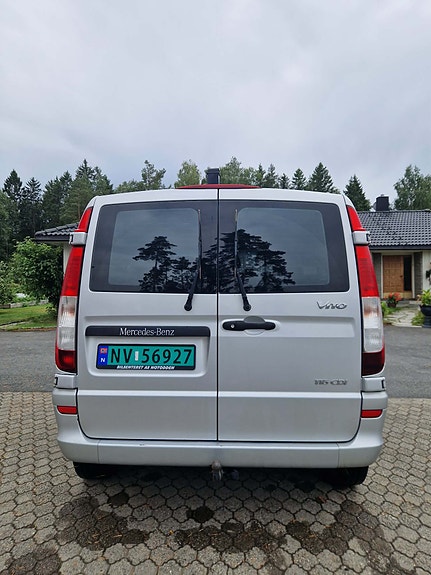 Mercedes-Benz Vito 115 2 of 5